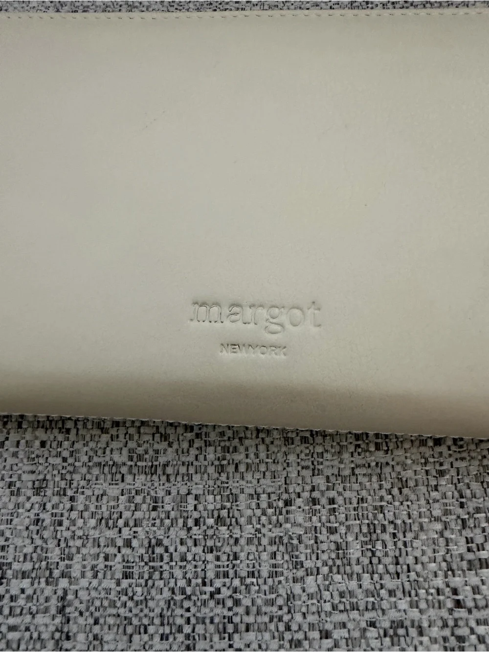 NWT margot Benita zip around large Cream Leather Zip Wallet